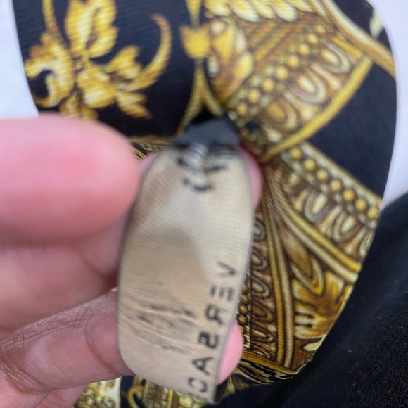 Versace tie - Picture 10 of 11